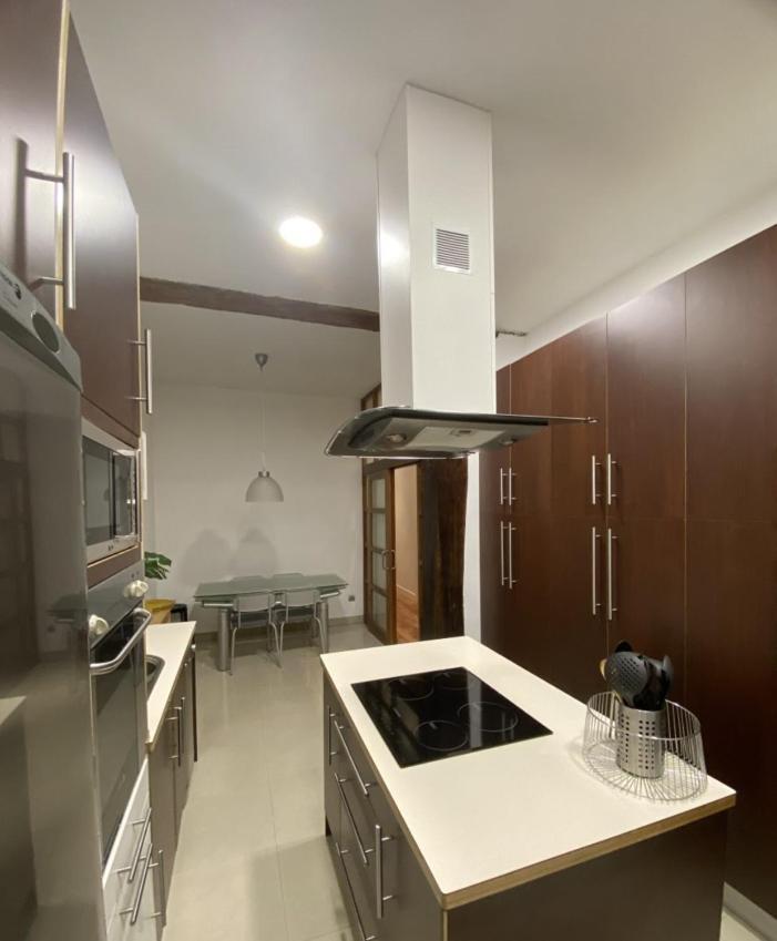 Ferienwohnung Bailen Vivienda Turistica Reformada Bilbao Exterior foto