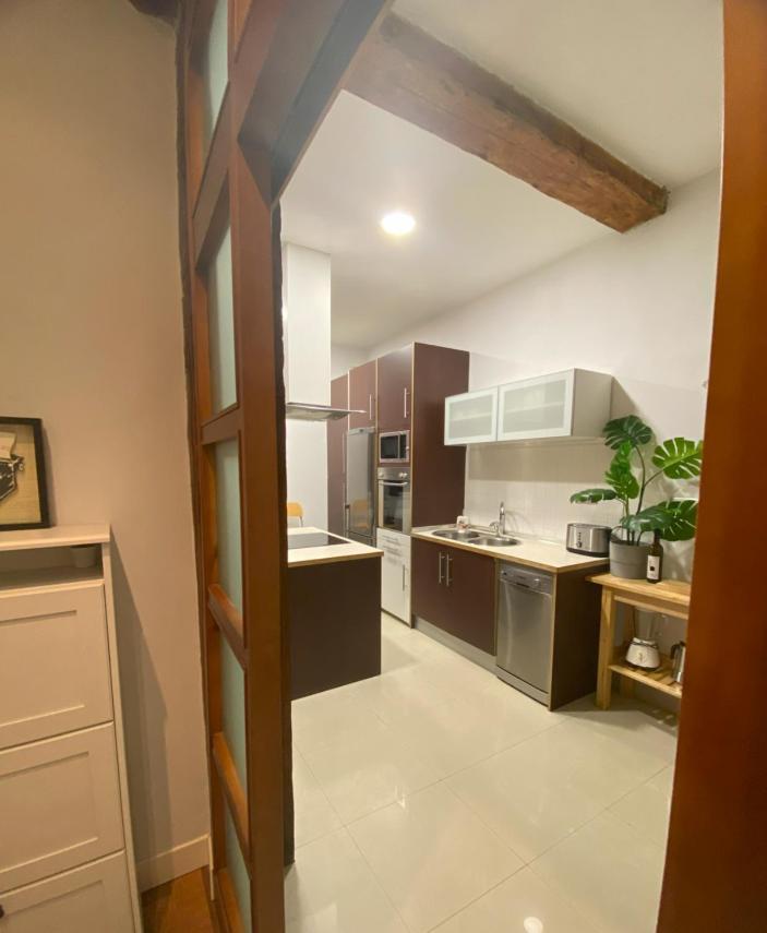 Ferienwohnung Bailen Vivienda Turistica Reformada Bilbao Exterior foto
